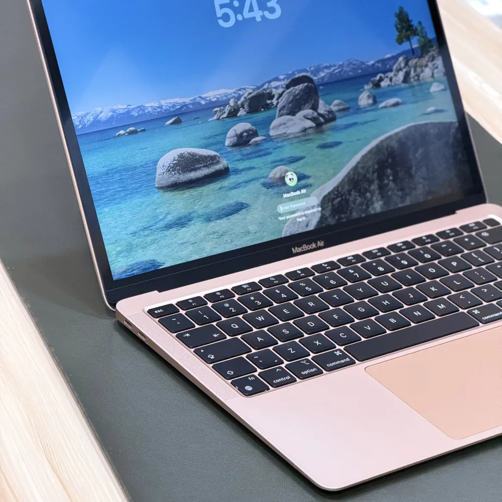 MacBook Air 13.3" M1 photo 3