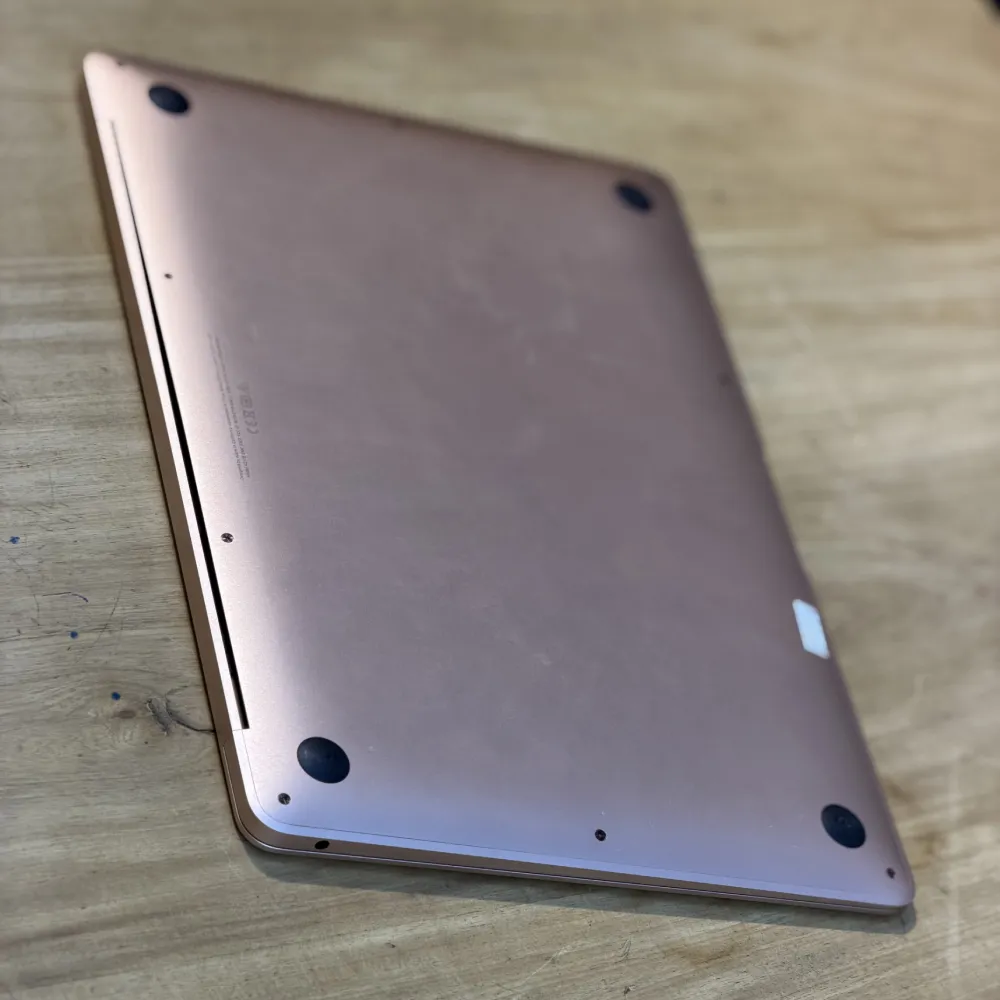 MacBook Air 13.3" photo 6